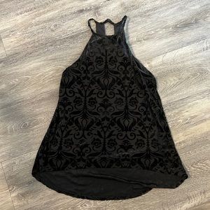 Francesca’s Velvet design tank